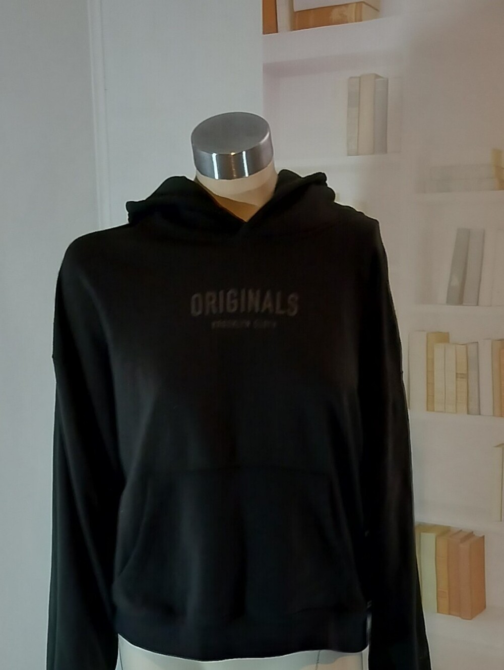 Brooklyn Cloth Black Crewneck Hoodie Sweater